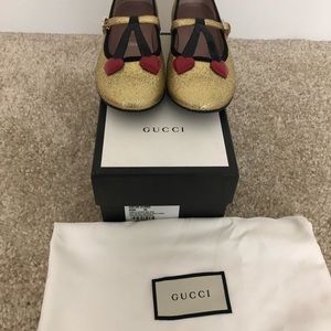 Gucci Girls Ballet Flats W/Cherry Hearts